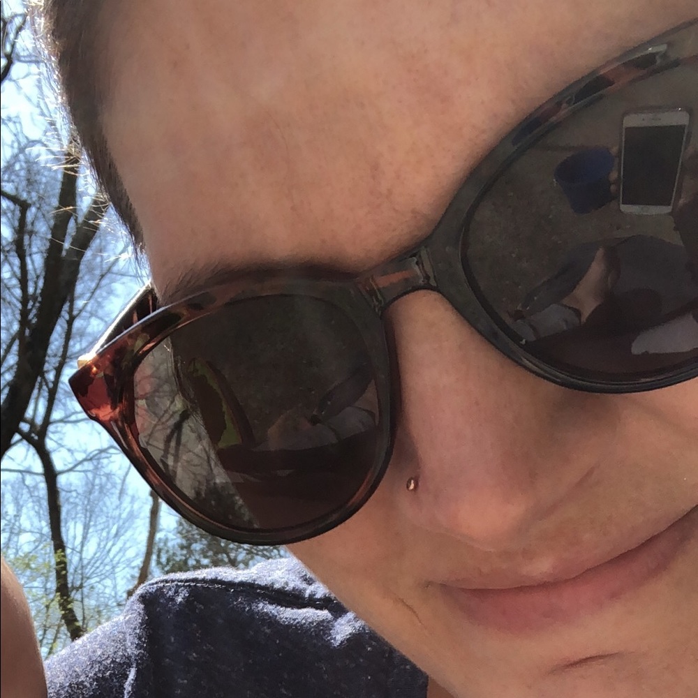 Meet your Posher, Jenny